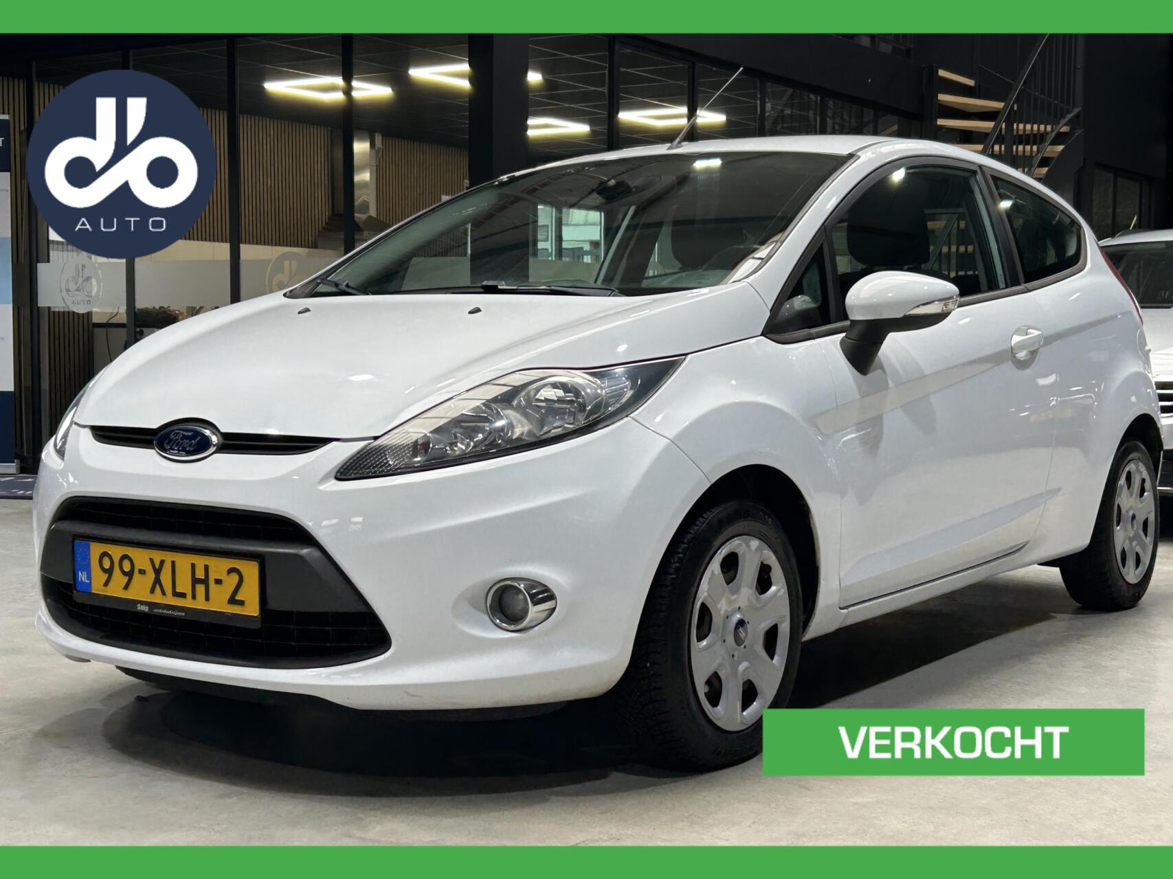 Ford Fiesta 1.6 TDCi ECOnetic Lease Trend INRUIL KOOPJE  * GOED ONDERHOUDEN + NAP + AIRCO * 2012 - voorkant