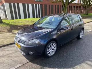 Volkswagen Golf 2.0 TDI Trendline 2009 - voorkant