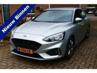 Ford Focus 1.5 EcoBoost ST Line X Business 2022 - voorkant