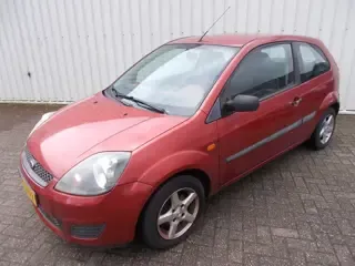 Ford Fiesta 1.3-8V Champion 2006 - voorkant