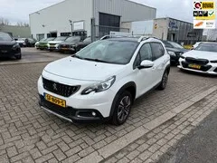 Peugeot 2008 1.2 PureTech Allure 2018 - voorkant