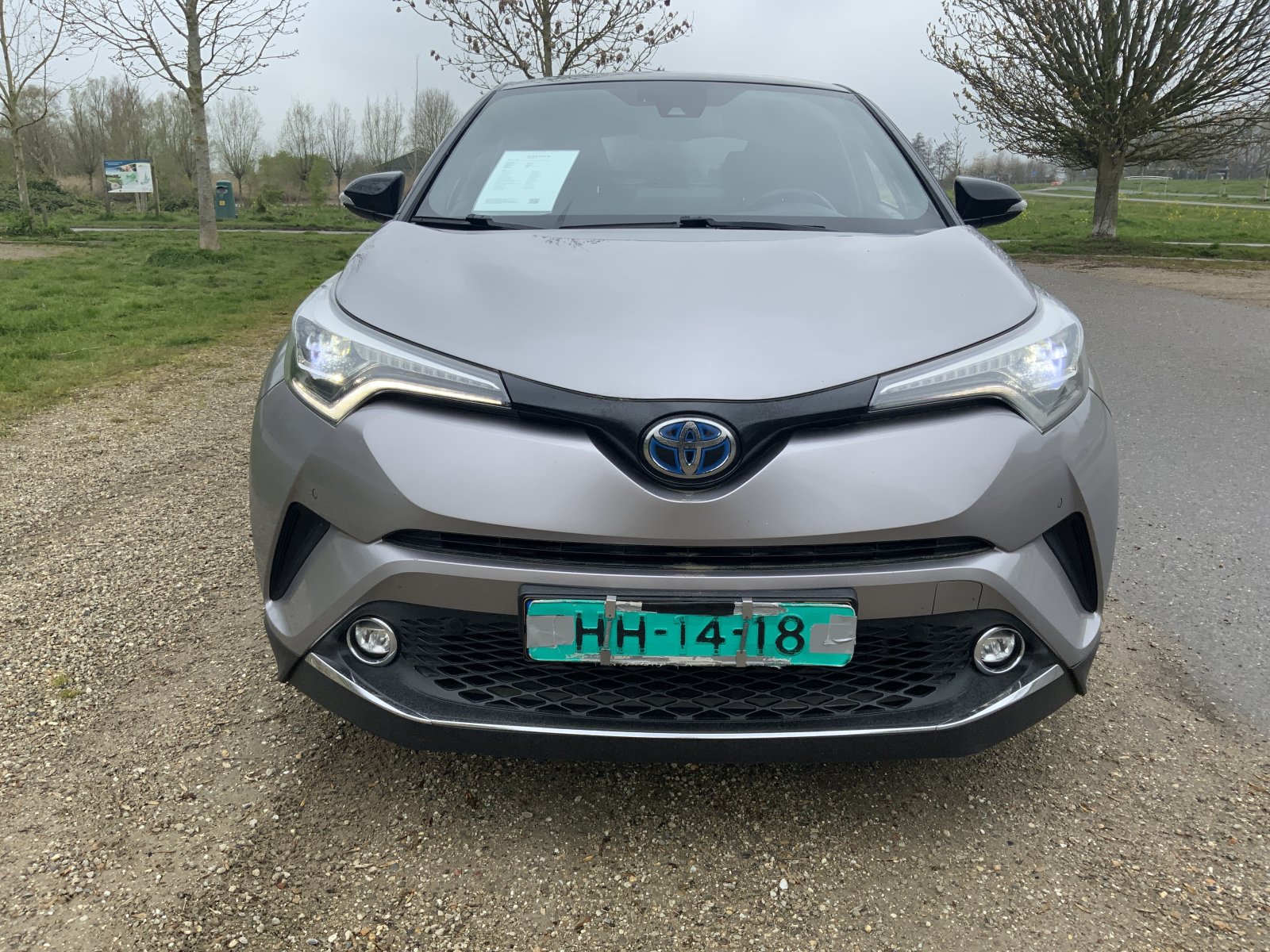 Inspectiefoto van Toyota C-hr