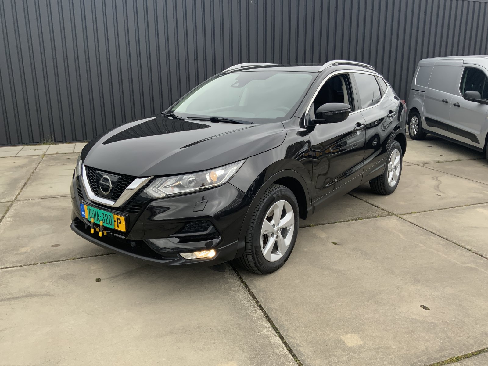 Nissan Qashqai 1.6 Business Edition 2018 - voorkant