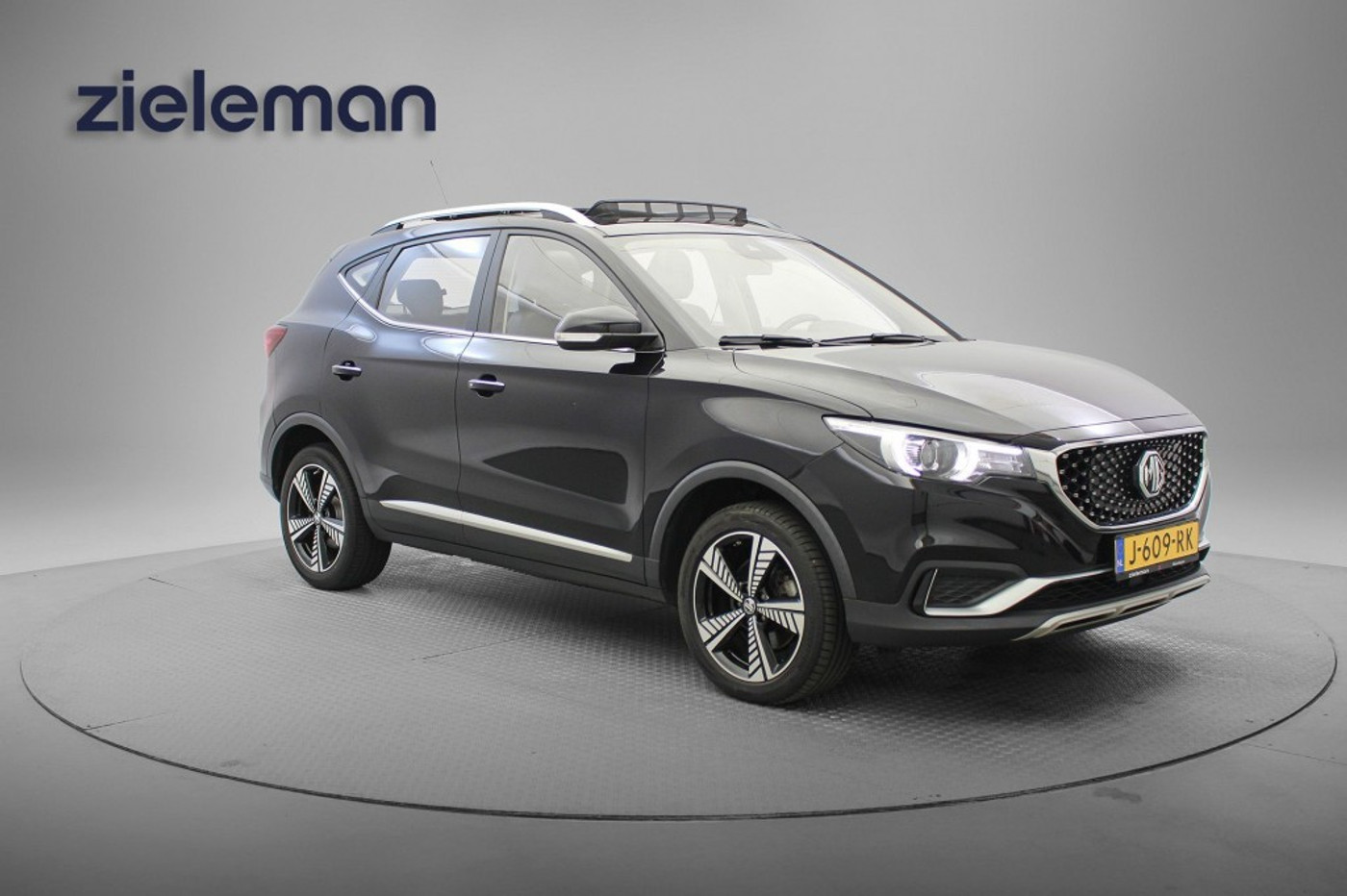 Foto van MG MG ZS