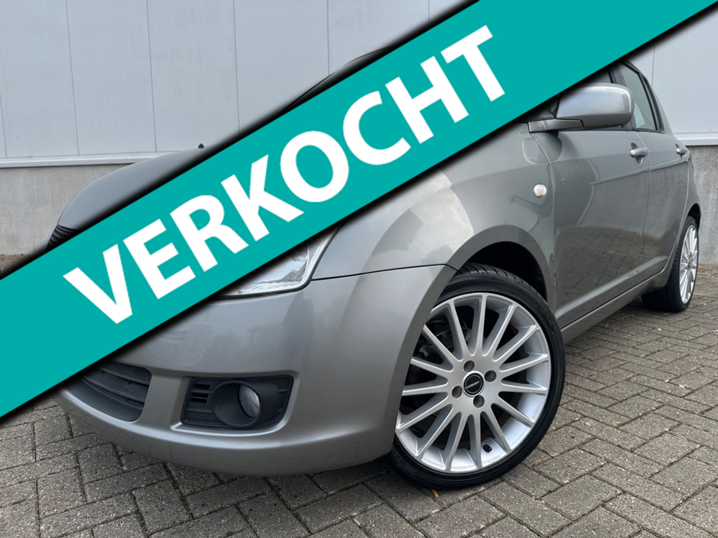 Foto van SUZUKI SWIFT