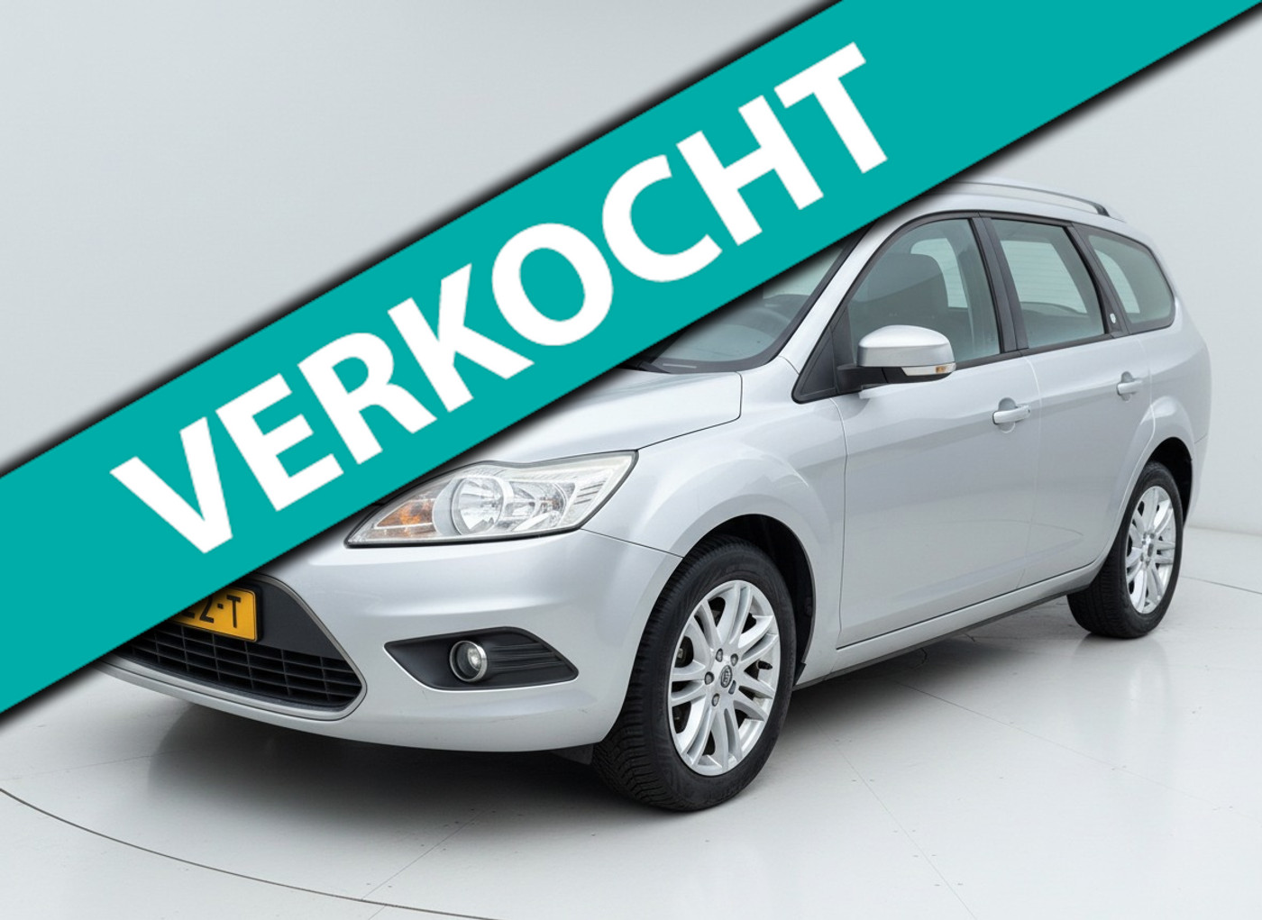 Ford Focus 2.0 146PK Titanium Leder bekleding! 2008 - voorkant