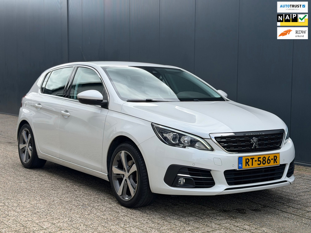 Peugeot 308 1.2 PureTech Allure 2018 - voorkant
