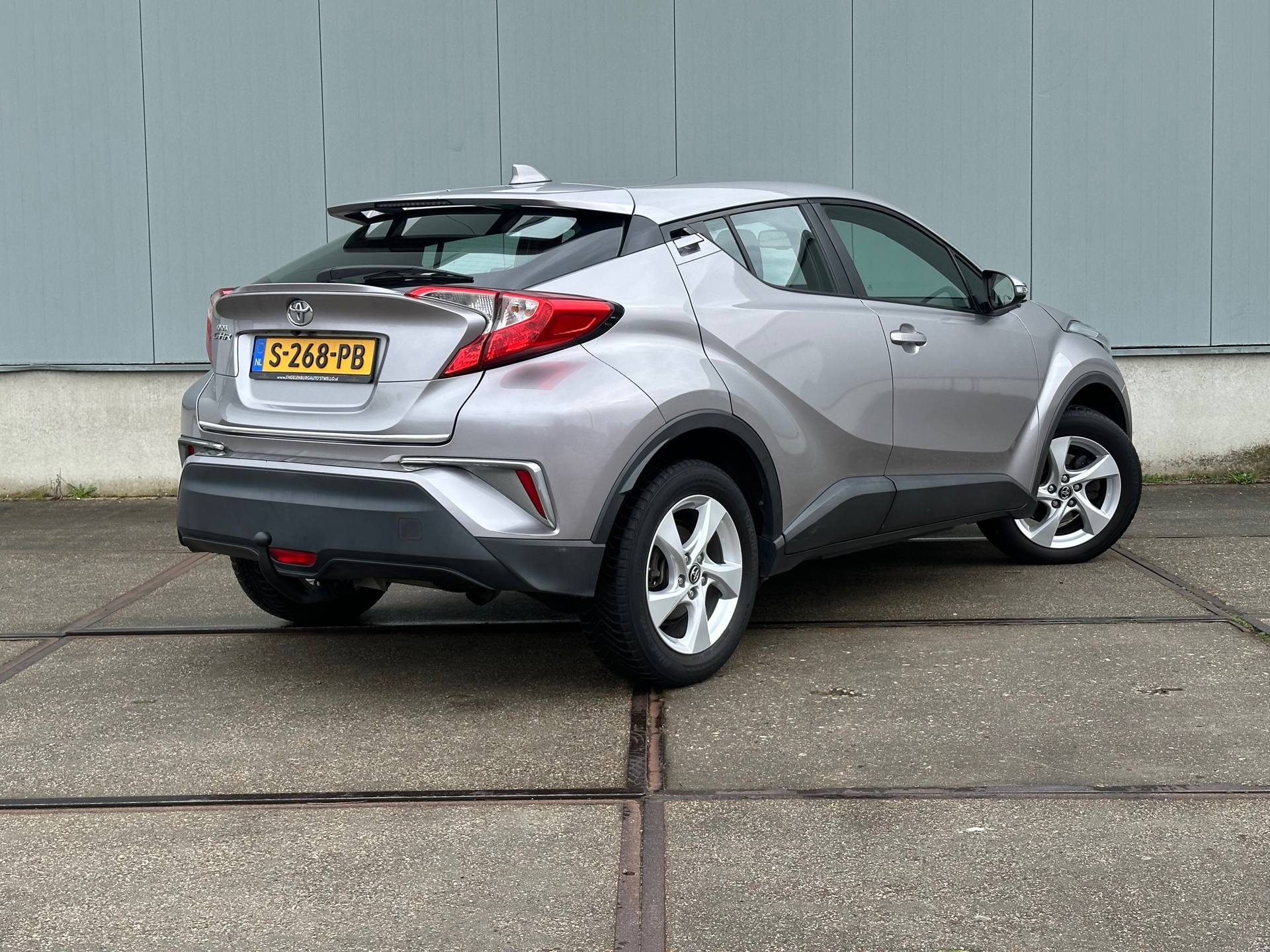 Foto van Toyota Toyota C-hr
