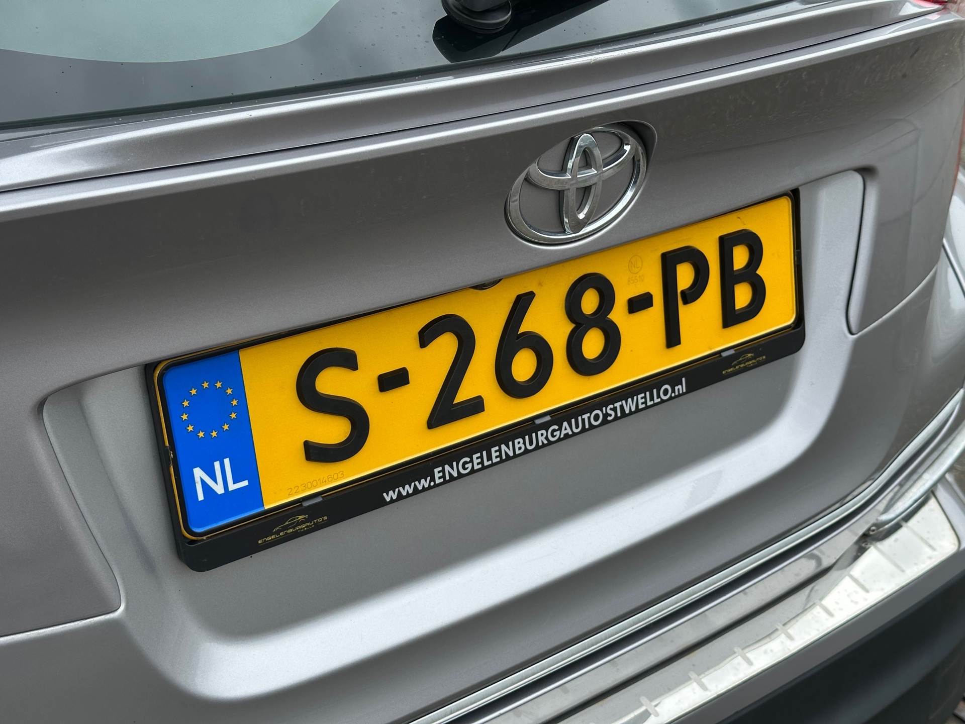 Foto van Toyota Toyota C-hr