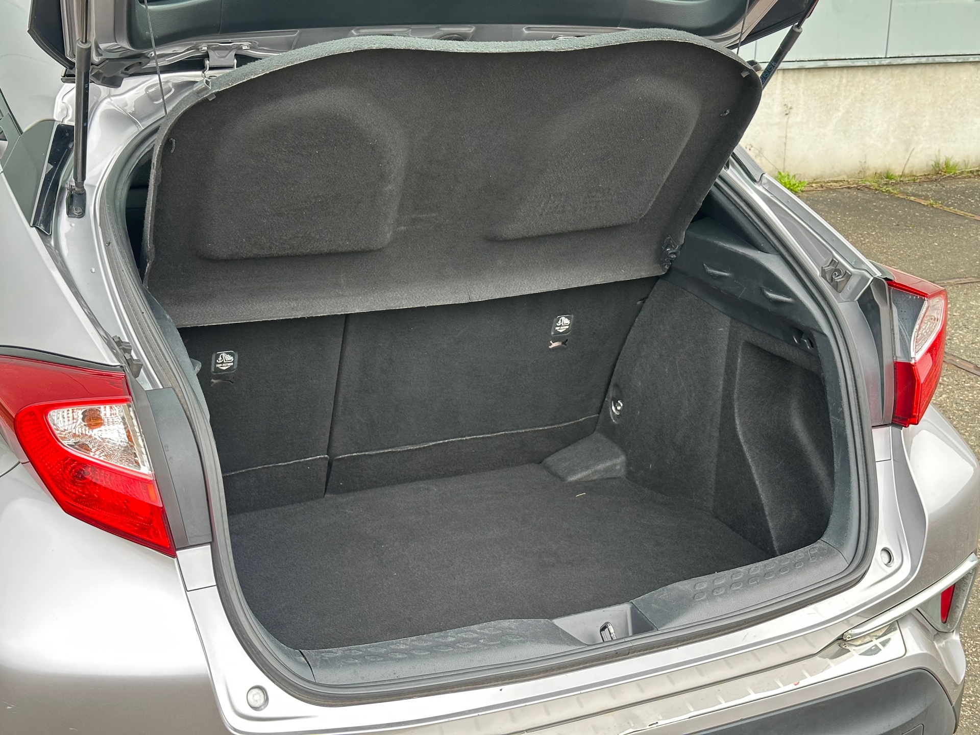Foto van Toyota Toyota C-hr