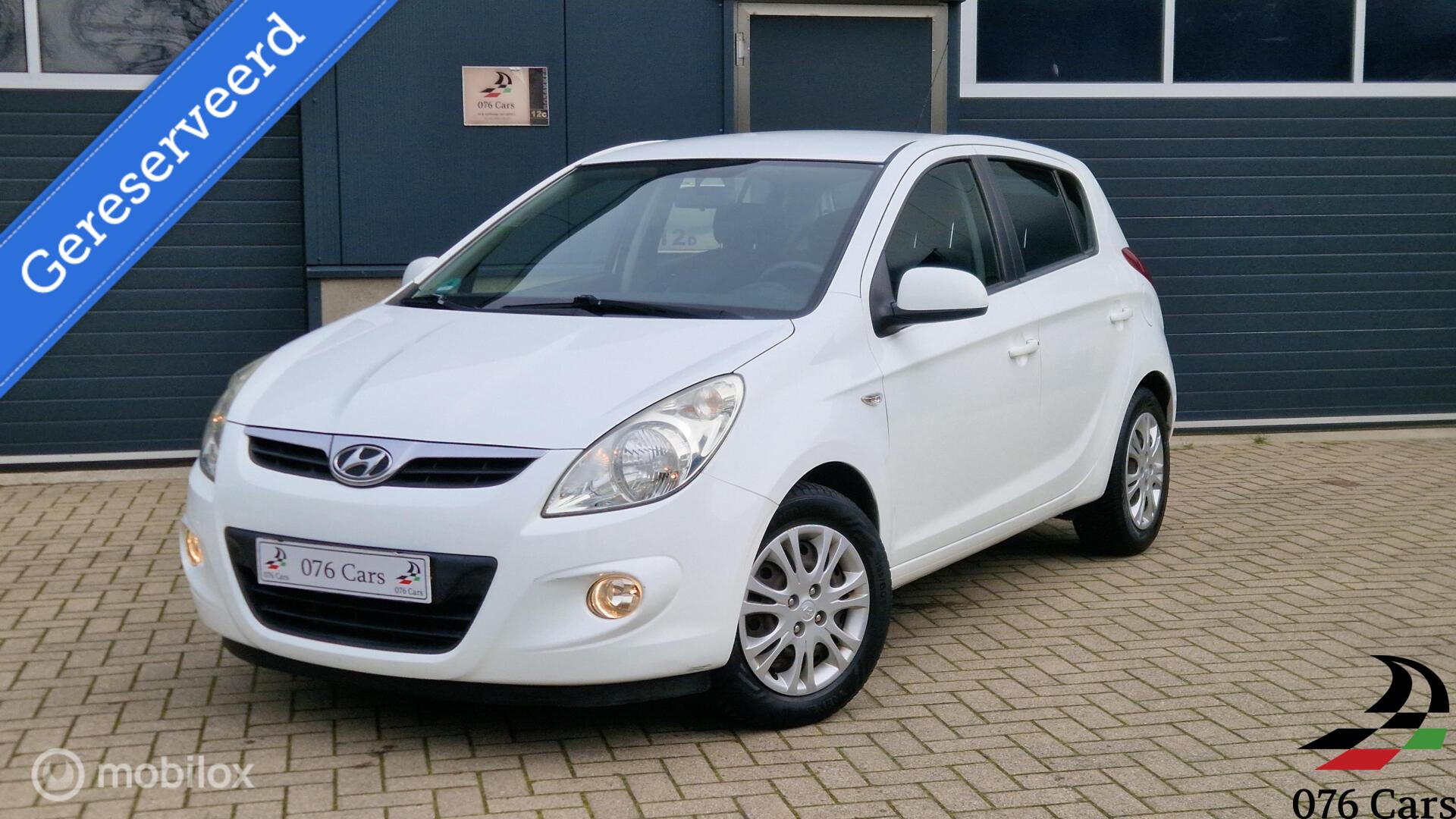 Hyundai I20 1.2i Business Edition AIRCO NAP NETTE AUTO 2010 - voorkant