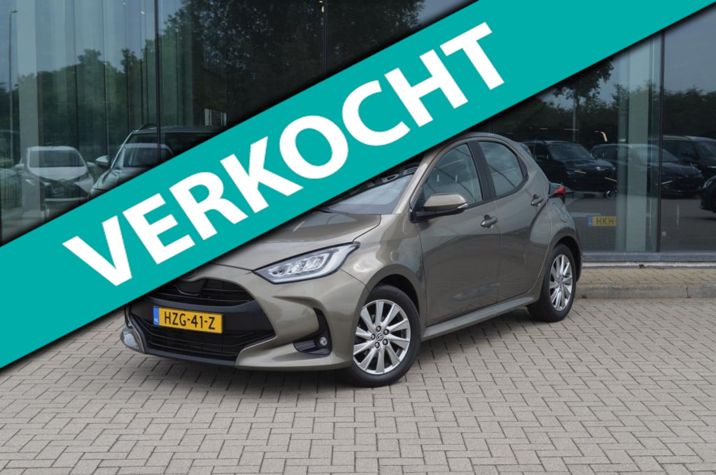 Toyota Toyota Yaris 1.5 VVT-i Dynamic | Verwarmde voorstoelen | Verwarmd stuurwiel | Led 2023 - voorkant