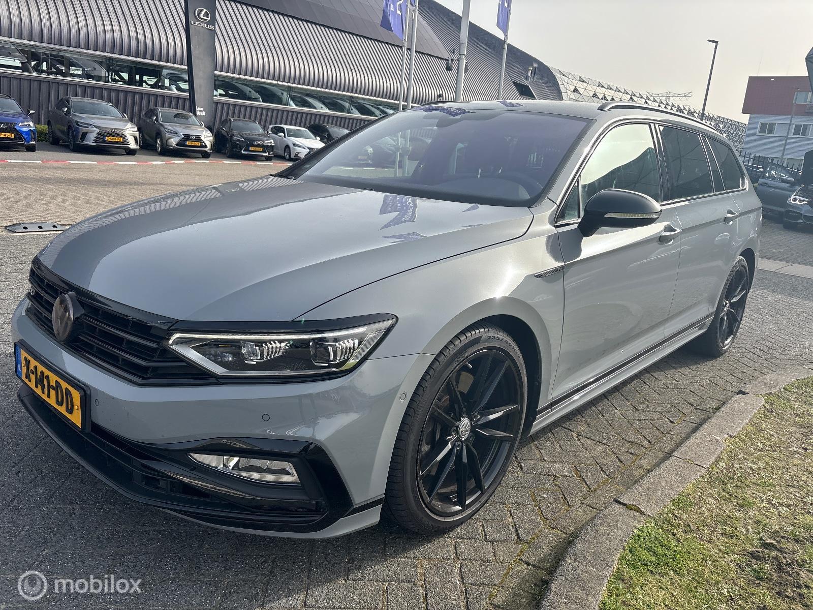 Foto van VOLKSWAGEN PASSAT