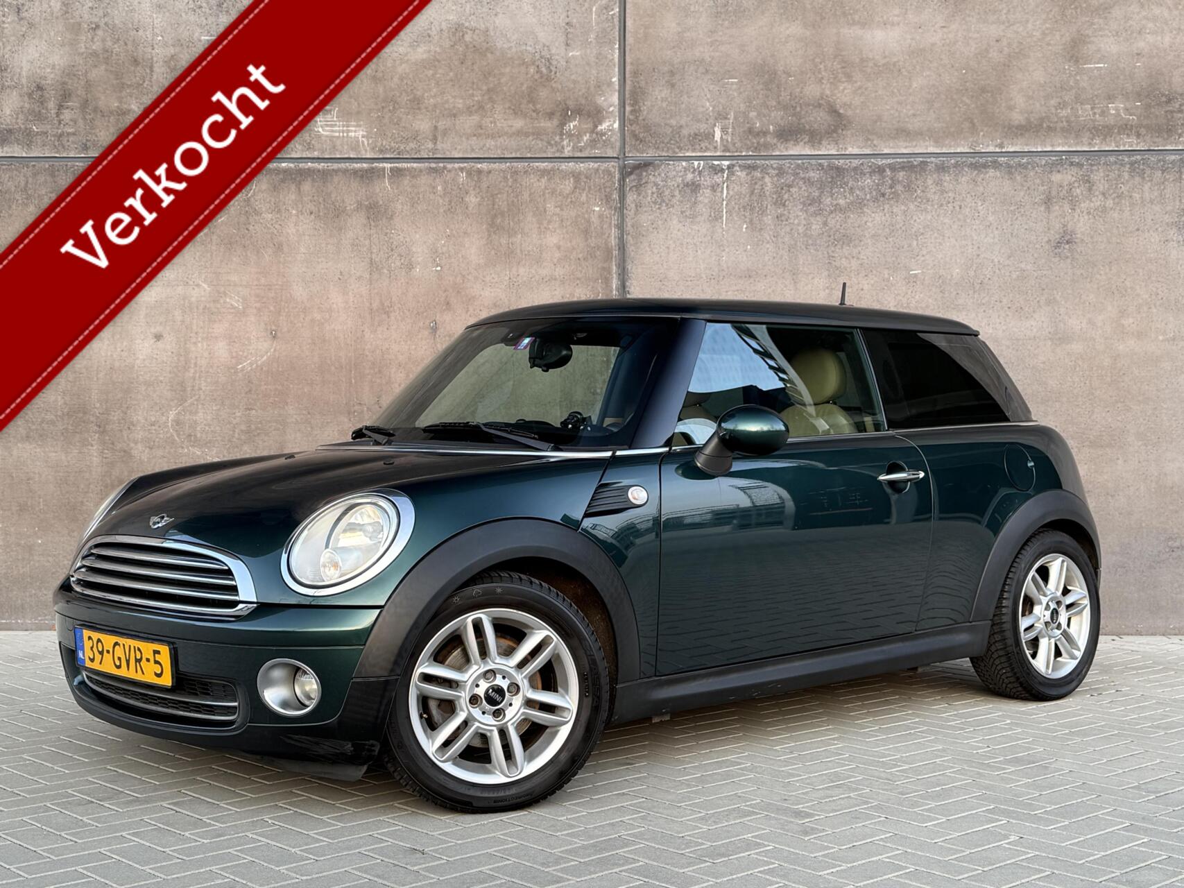 Foto van MINI MINI COOPER