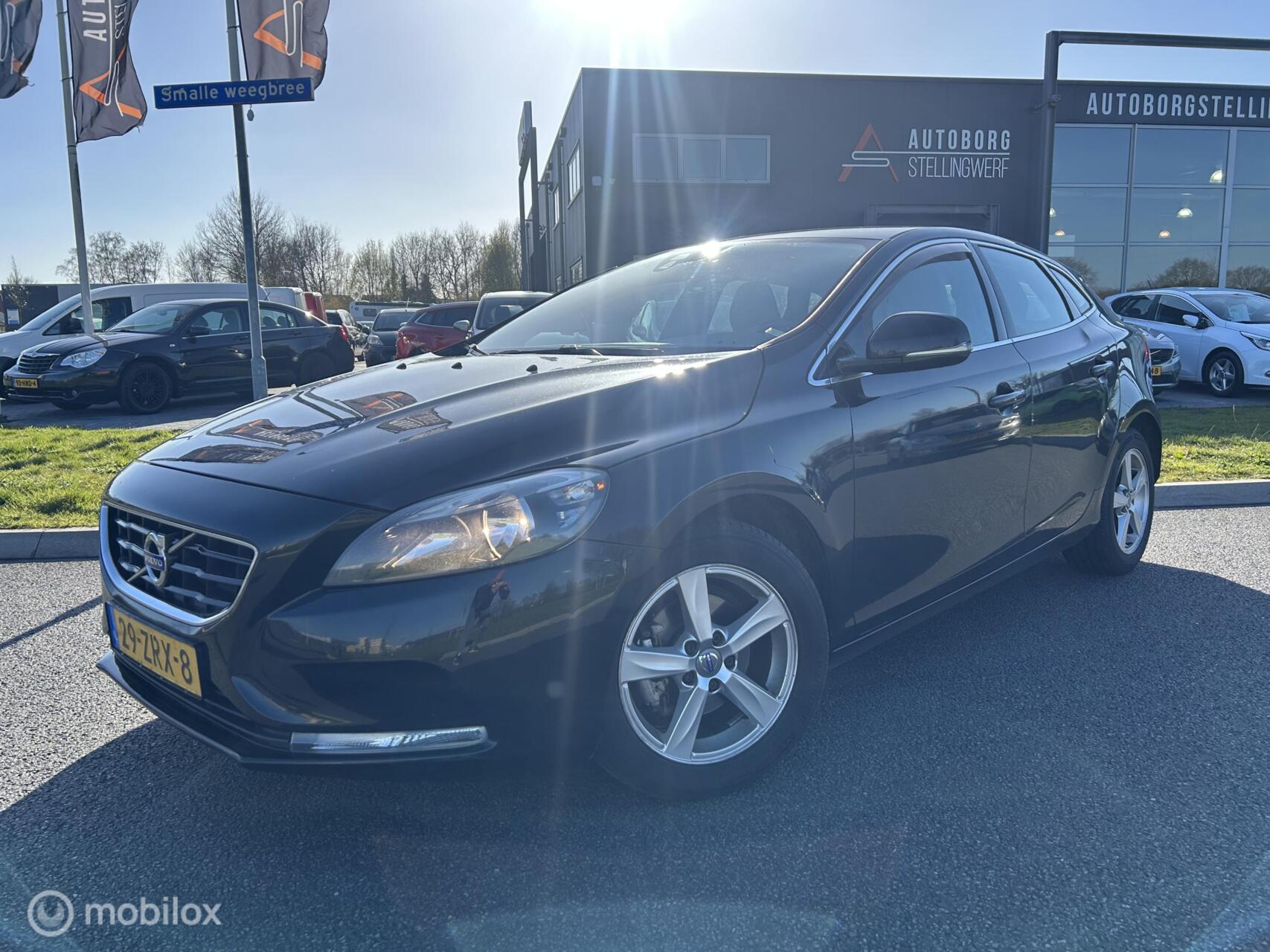 Foto van VOLVO V40