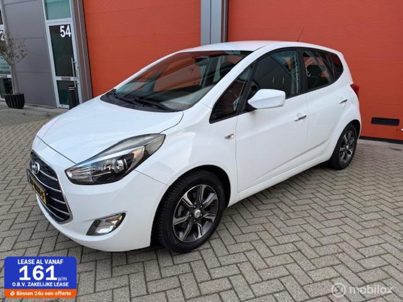 Hyundai Ix20 1.4i Go! 2016 - voorkant