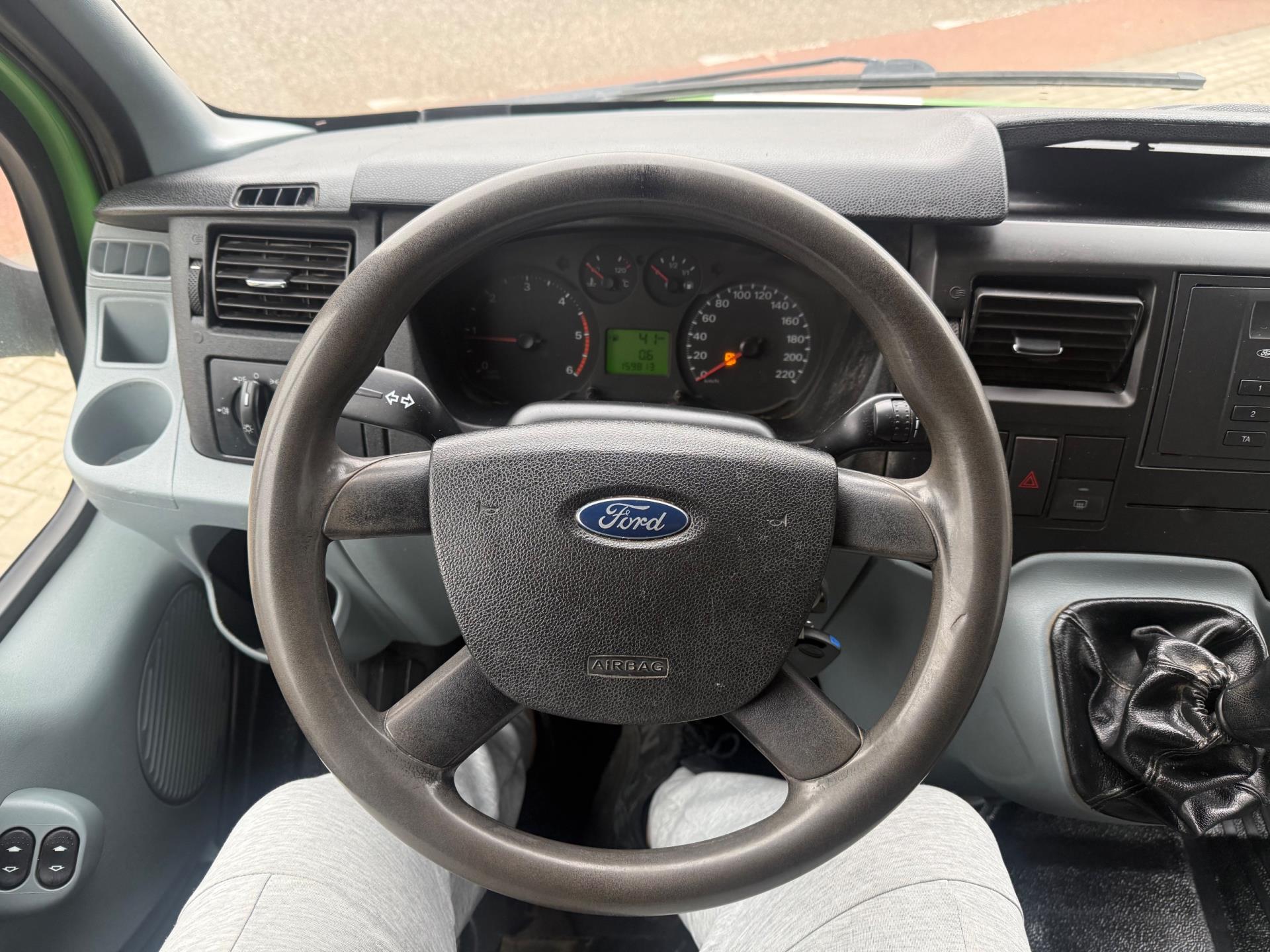 Foto van Ford Transit 260s Van 85dpf LR 4.23