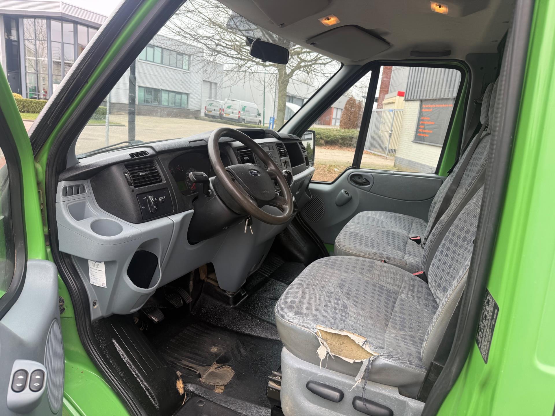 Foto van Ford Transit 260s Van 85dpf LR 4.23