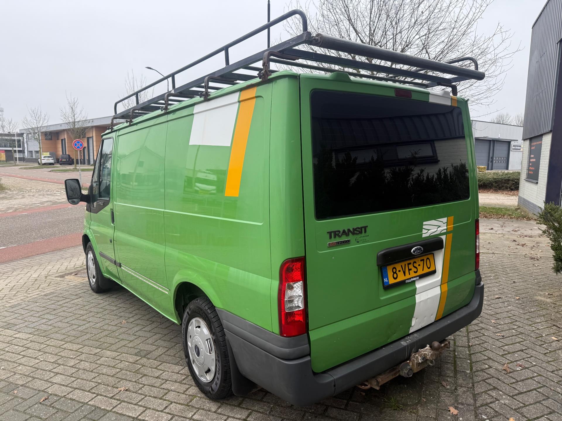 Foto van Ford Transit 260s Van 85dpf LR 4.23
