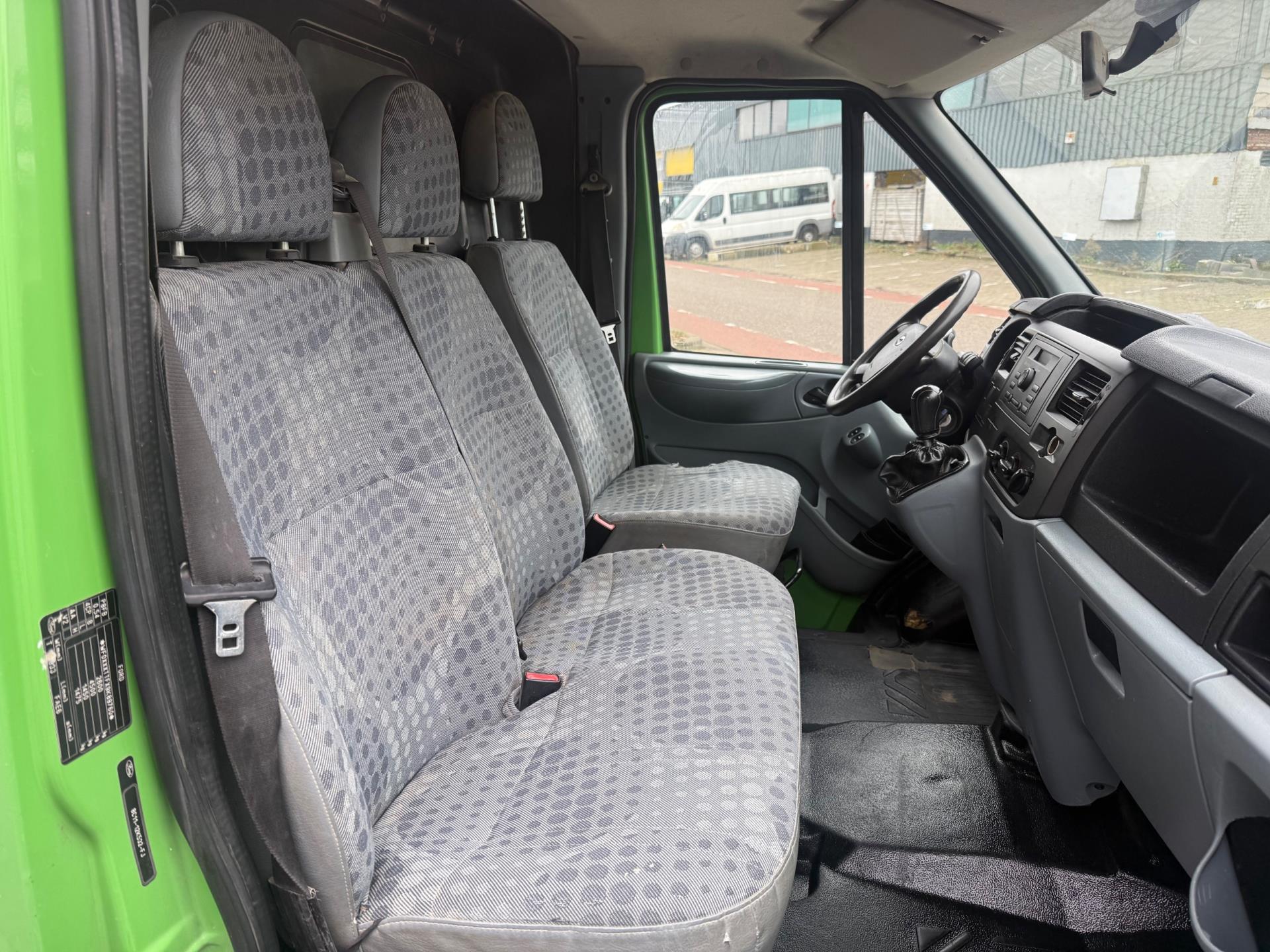 Foto van Ford Transit 260s Van 85dpf LR 4.23