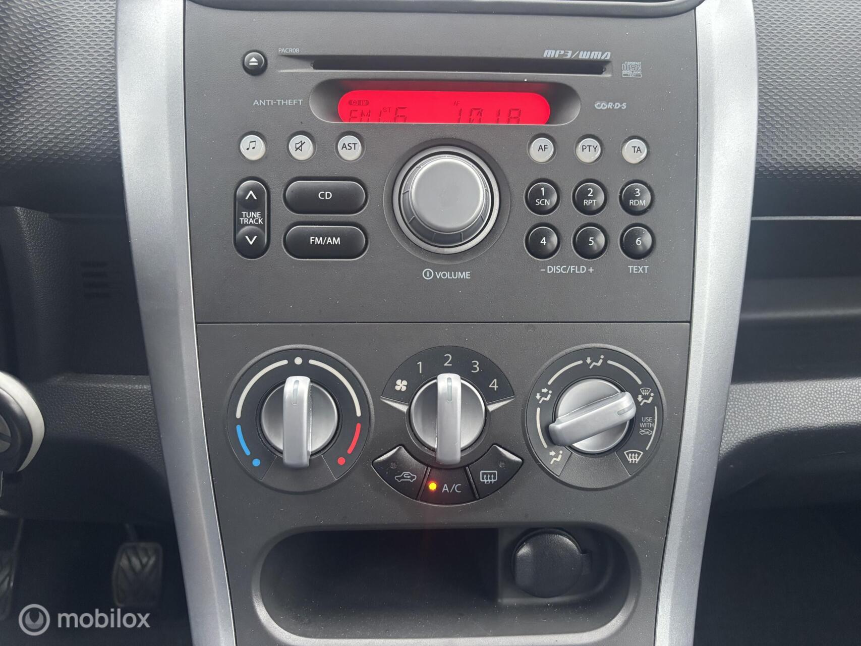 Foto van Opel Agila