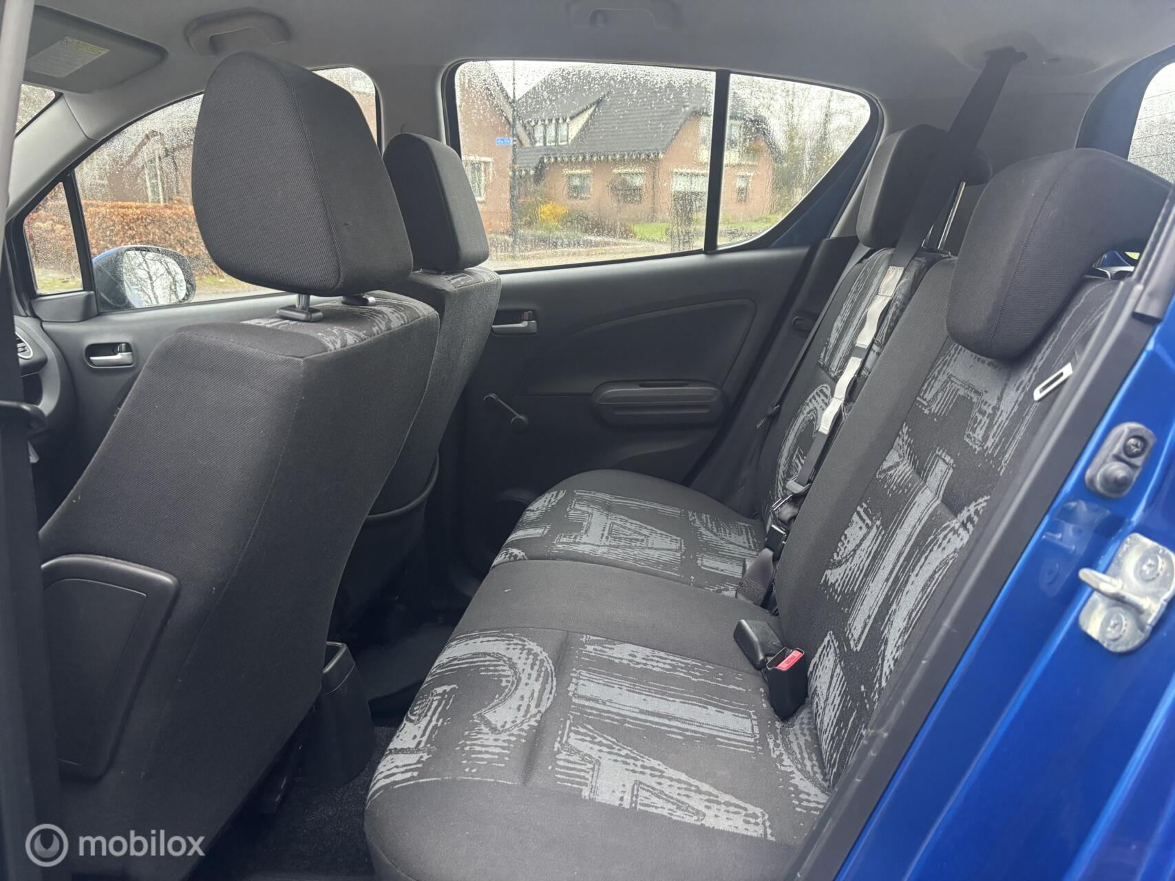 Foto van Opel Agila