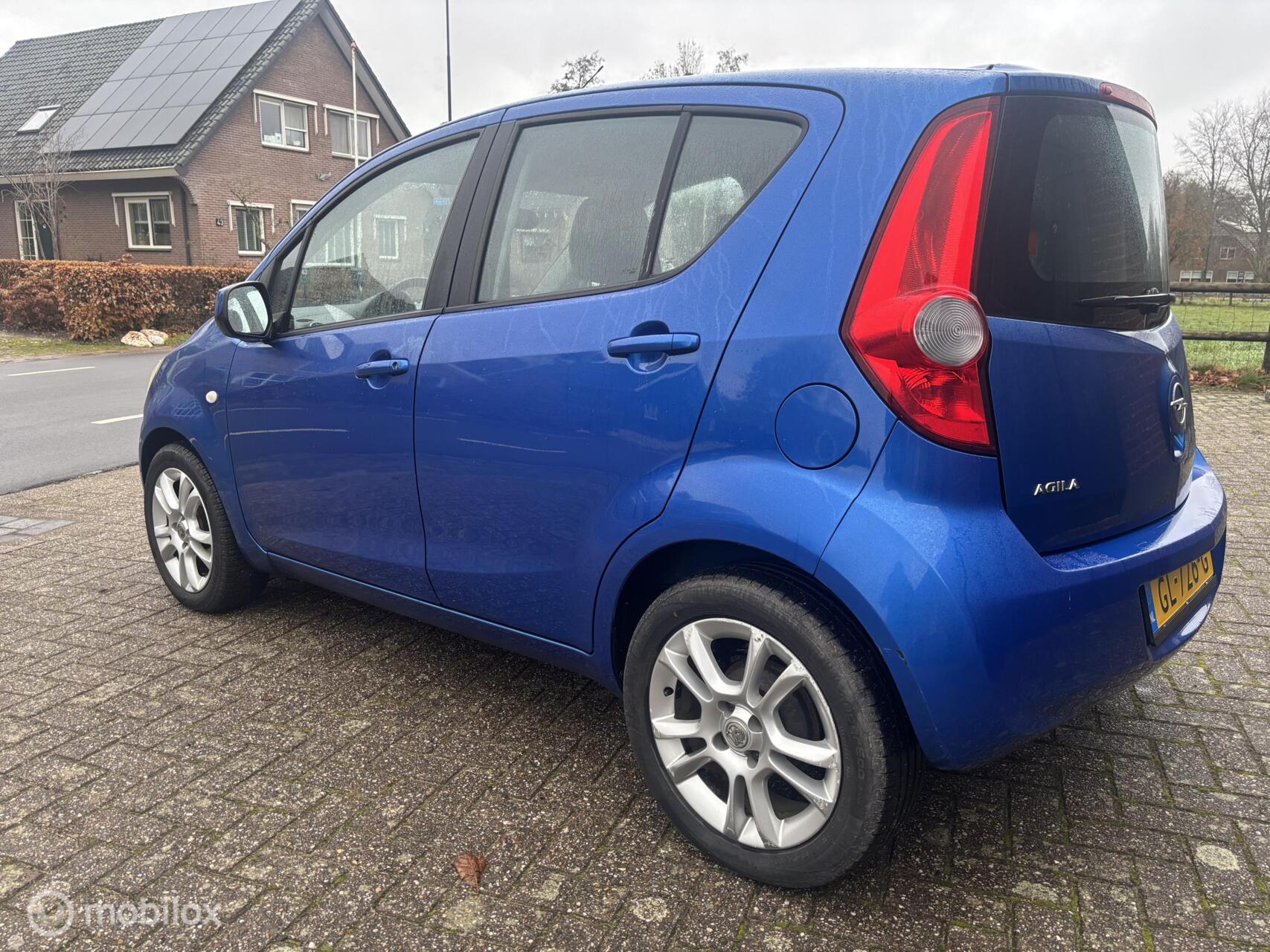 Foto van Opel Agila