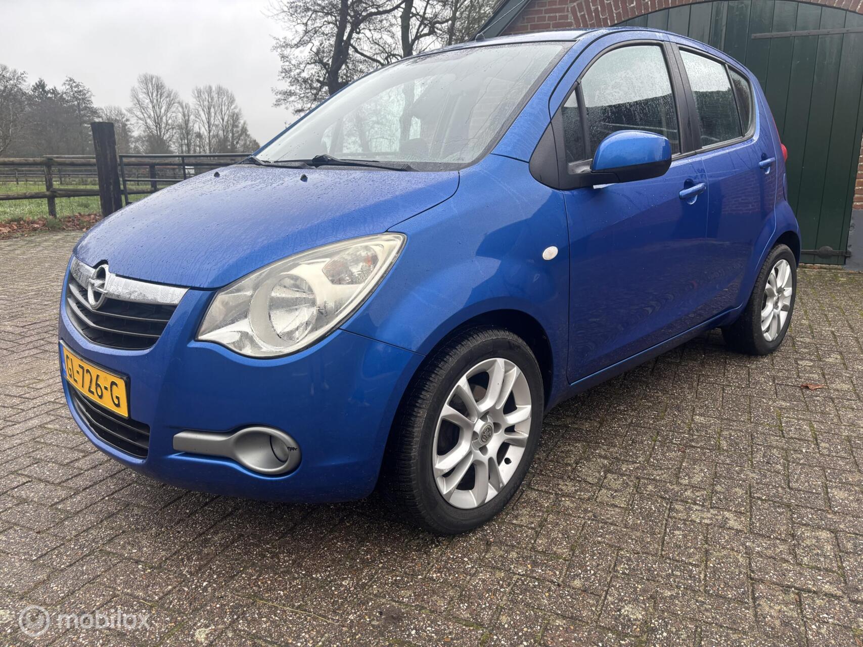 Foto van Opel Agila