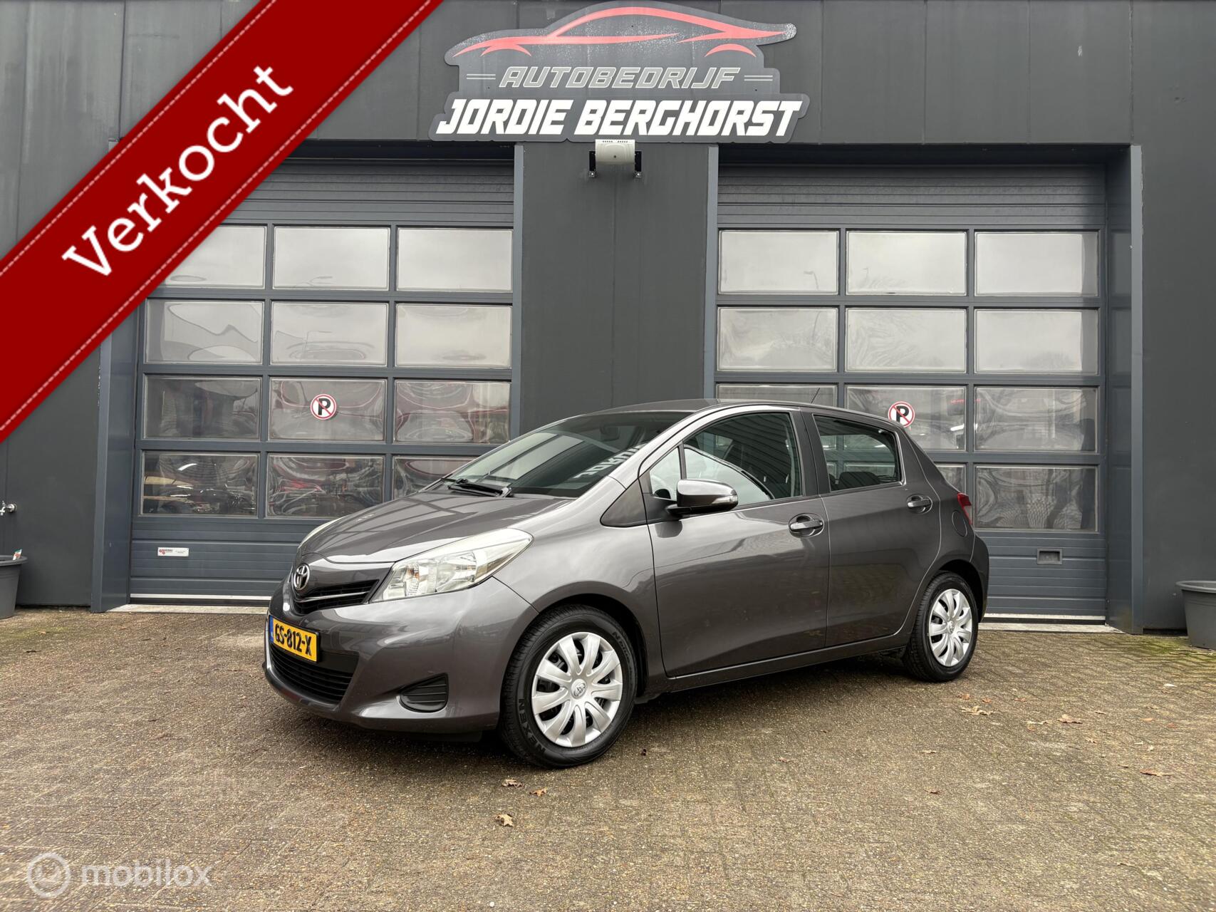 Foto van TOYOTA TOYOTA YARIS