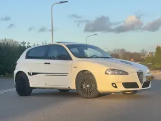Foto van Alfa Romeo 147