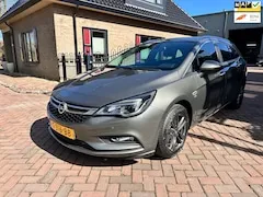 Opel Astra 1.0 Turbo 120 Jaar Edition 2019 - voorkant
