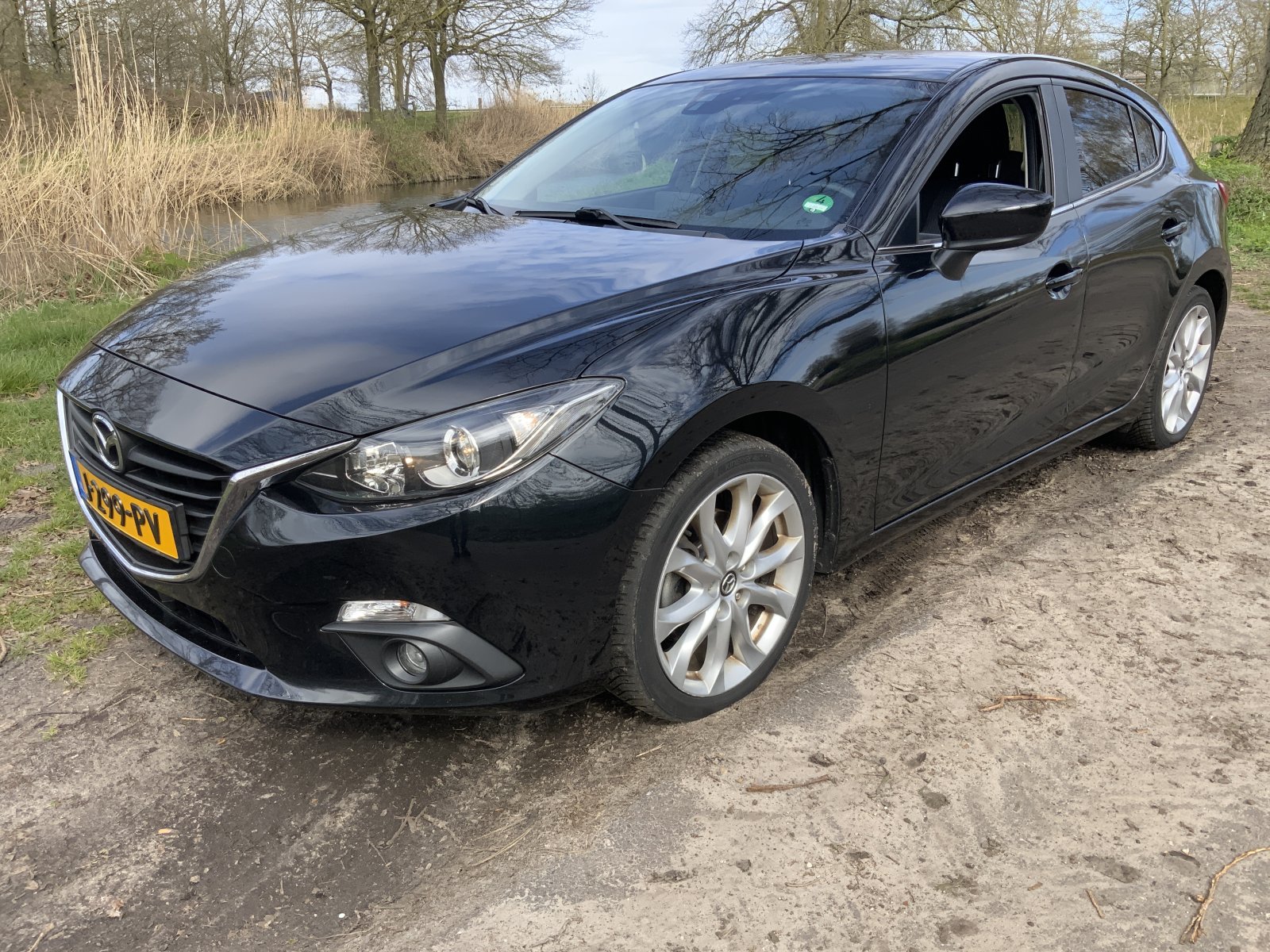 Mazda 3 2.0 TS+ 2016 - voorkant
