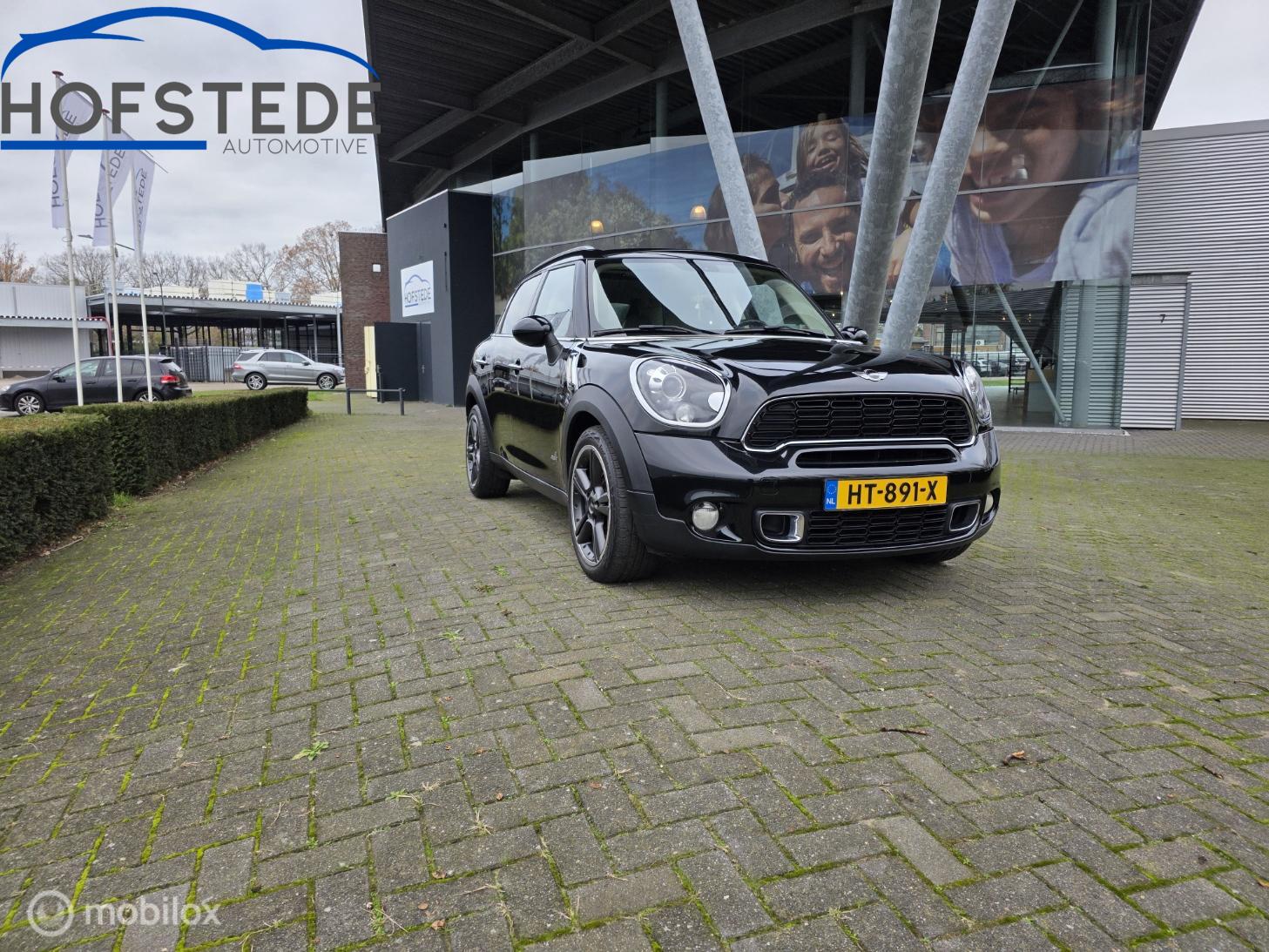 Foto van MINI COOPER S ALL4
