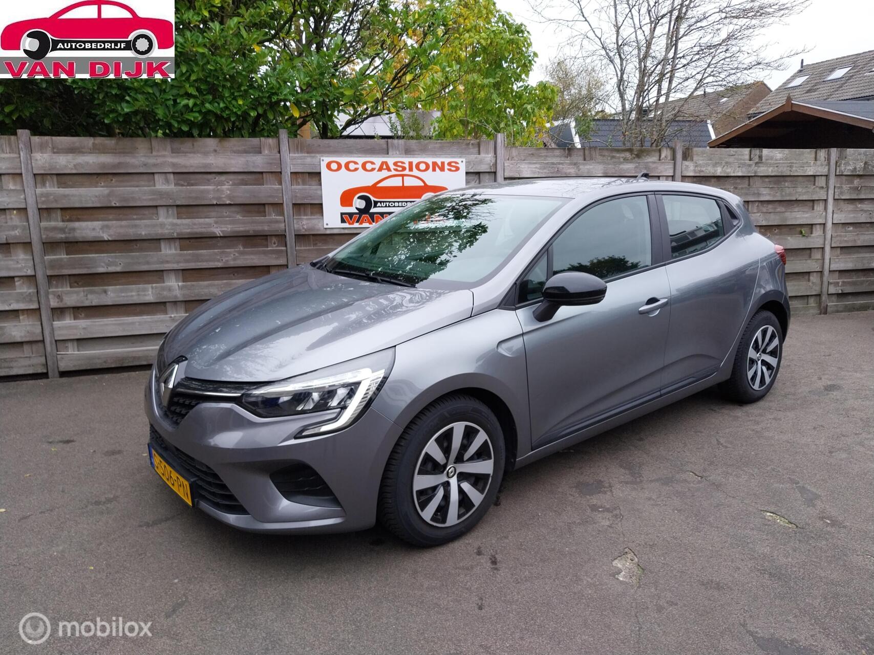 Renault Clio 1.0 TCe 90 Equilibre 2023 - voorkant