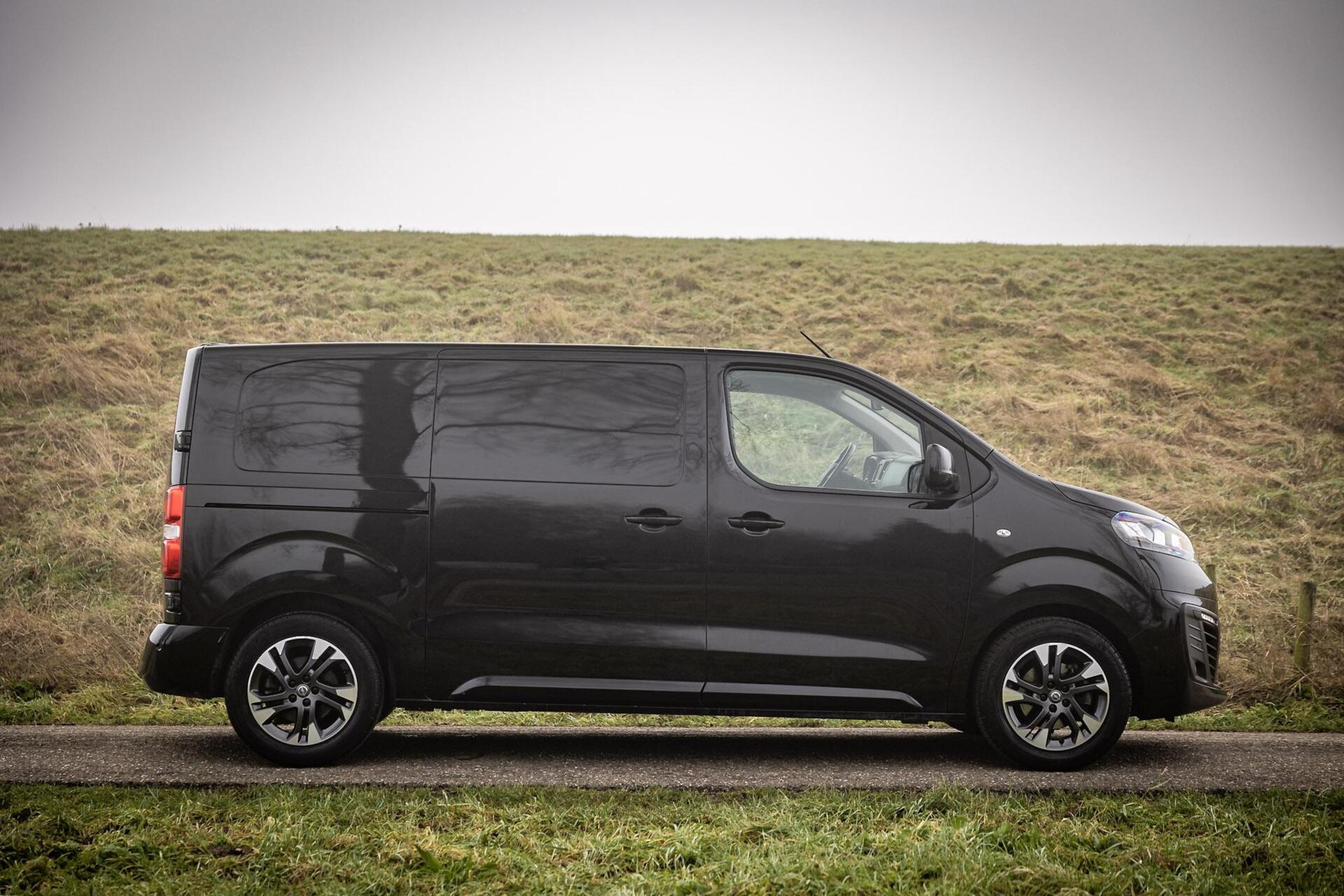 Foto van Opel Vivaro