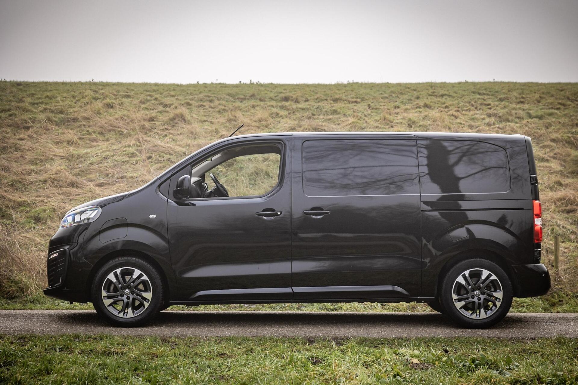 Foto van Opel Vivaro