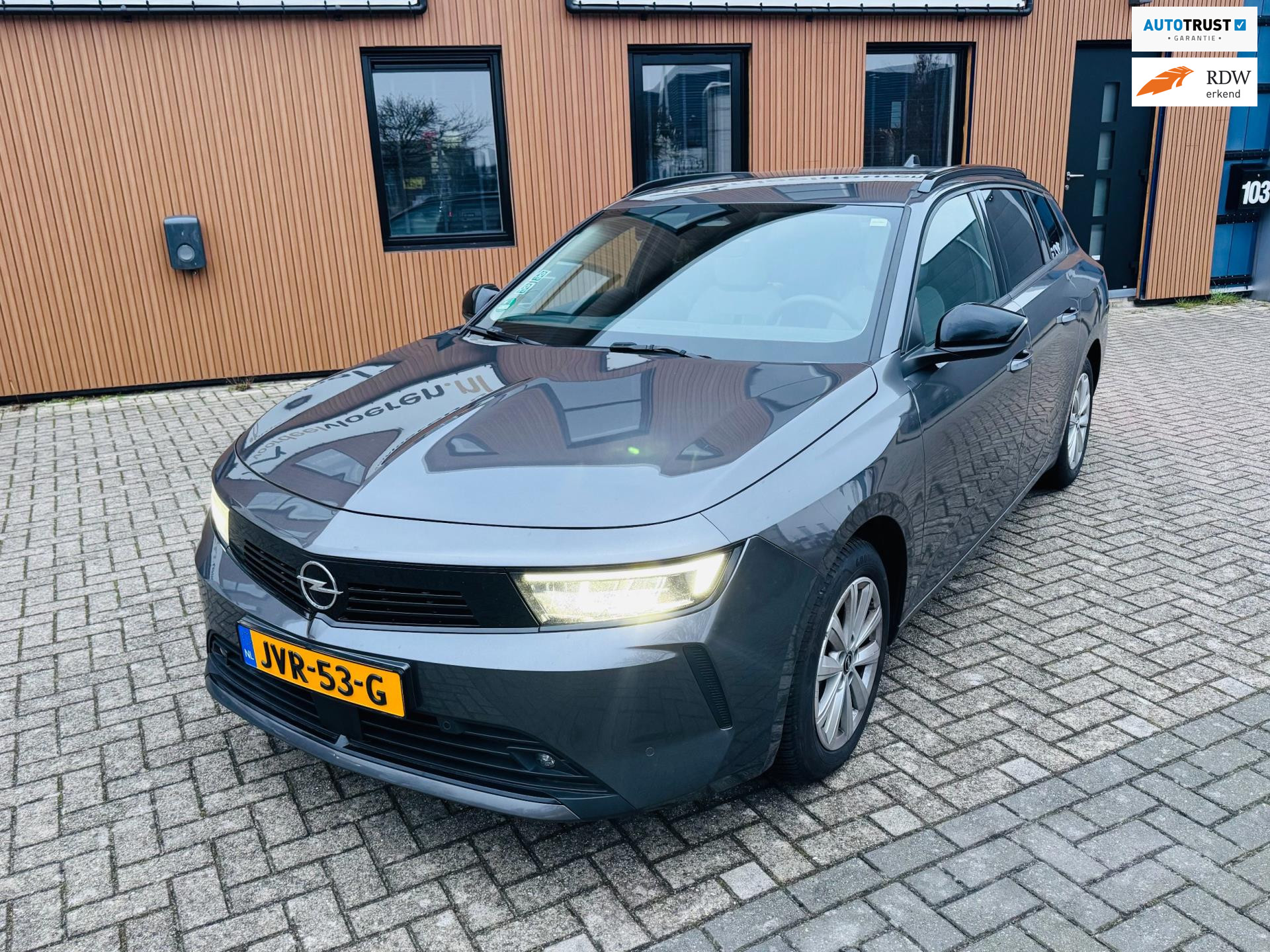 Opel Astra Tourer-Elegance 1.2 Turbo GS Line 360° Cam /Carplay/Android Auto 2024 - voorkant