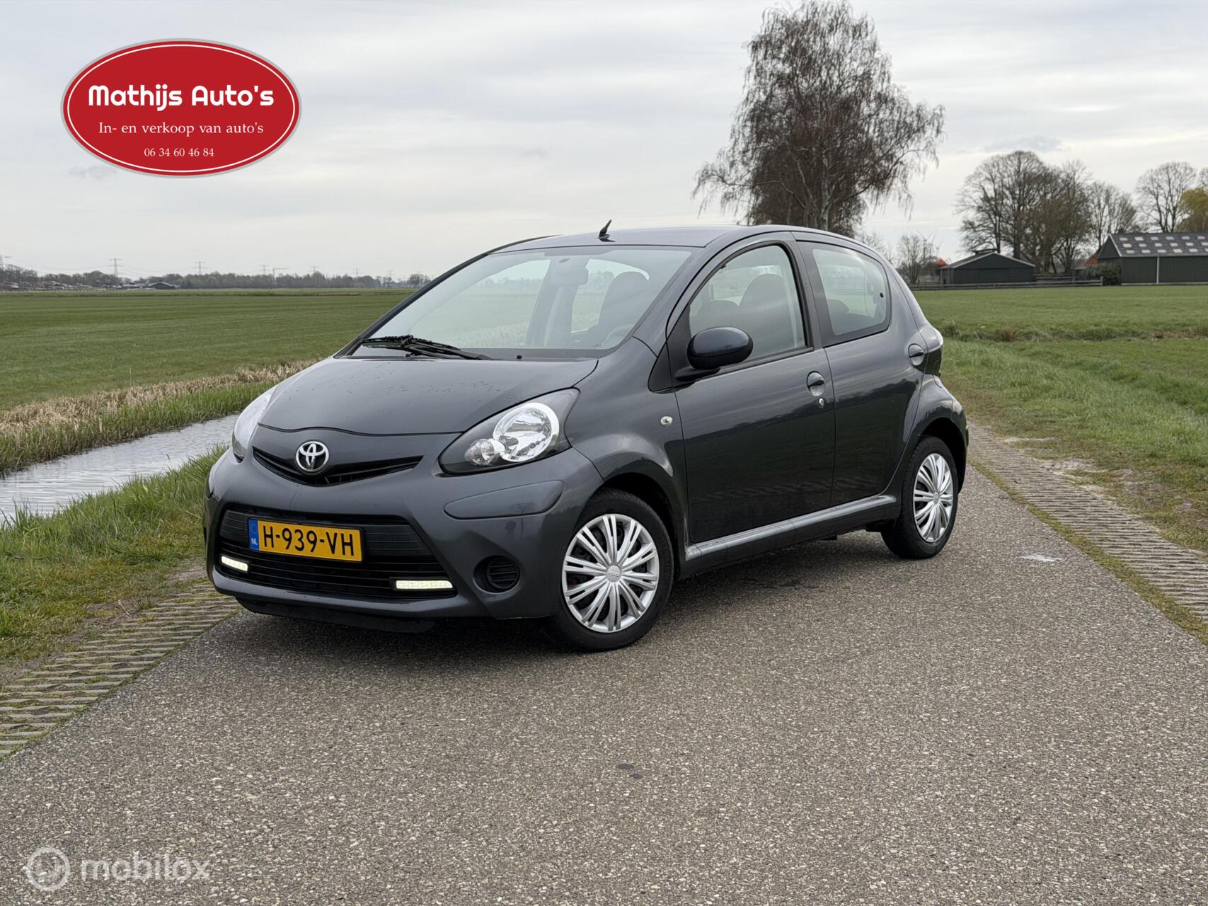 Toyota Toyota Aygo 1.0 VVT-i Aspiration Airco 5 deurs! Nieuwe apk! 2012 - voorkant