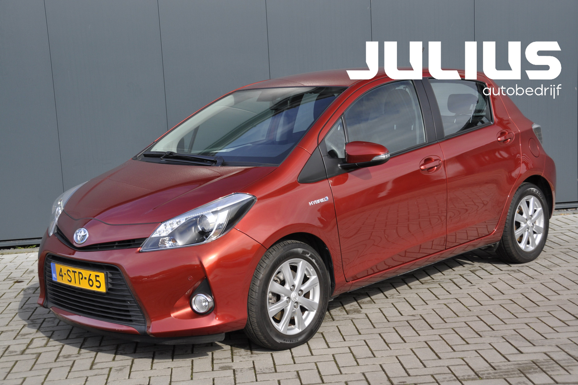 Foto van TOYOTA TOYOTA YARIS HYBRID