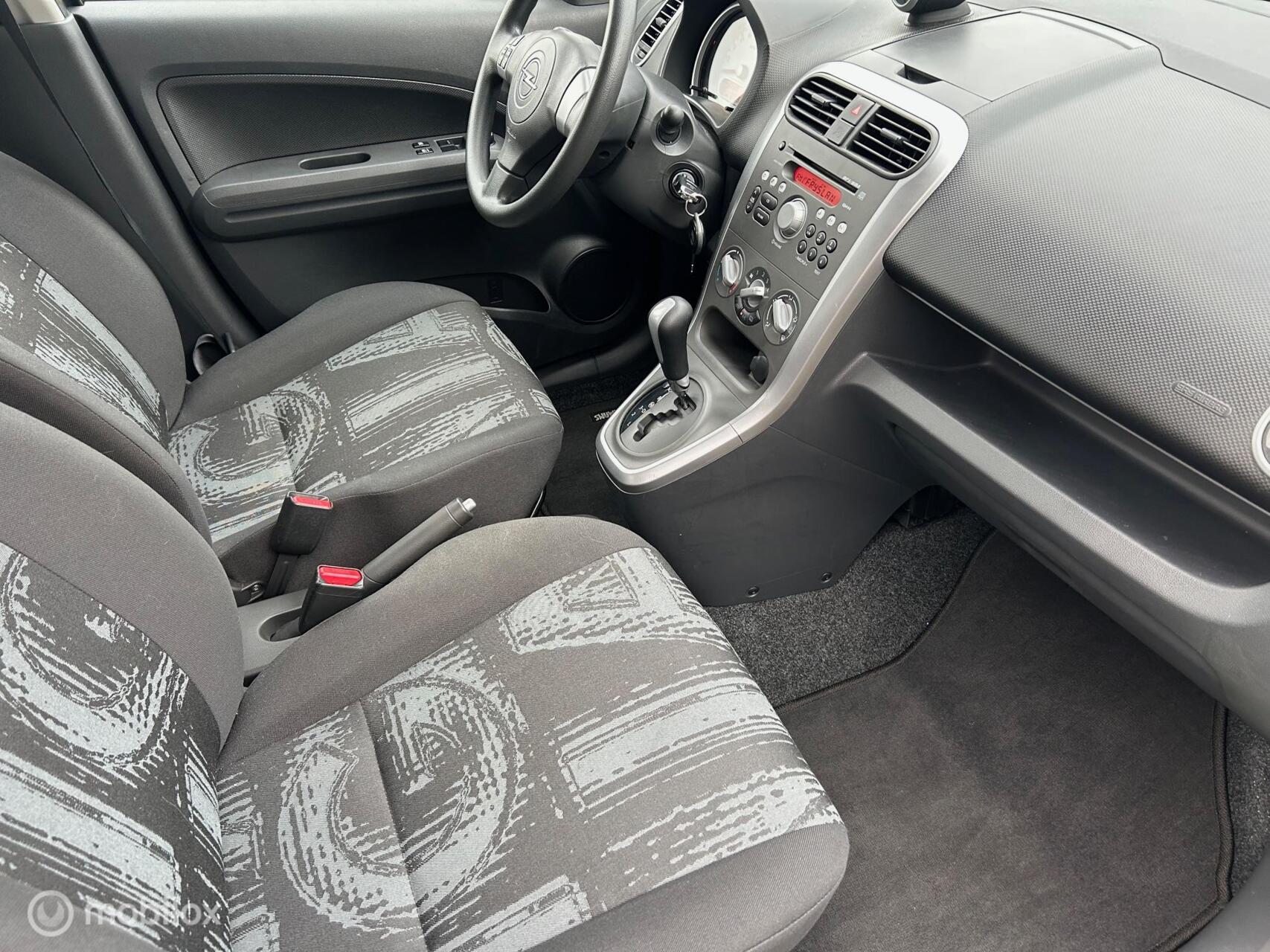 Foto van Opel Agila