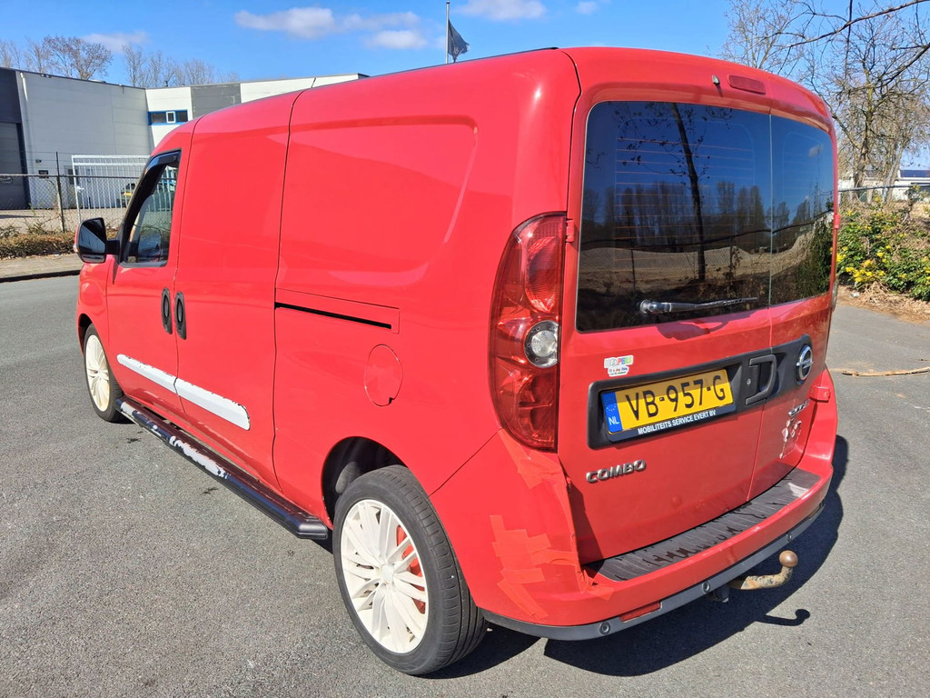 Foto van Opel Combo