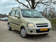 Foto van Opel Agila