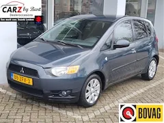 Foto van Mitsubishi Colt
