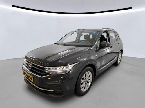 Volkswagen Tiguan 1.5 TSI Life 2022 - voorkant