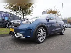 Kia Niro 1.6 GDi Hybrid ExecutiveLine 2017 - voorkant