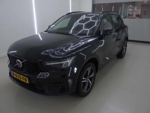 Volvo XC40 1.5 T2 Plus Dark 2022 - voorkant