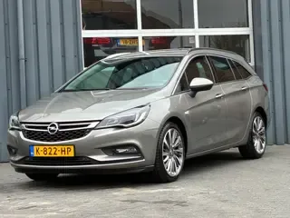 Opel Astra 1.4 Innovation 2016 - voorkant