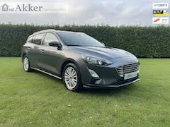 Ford Focus 1.0 EcoBoost Titanium Business 2019 - voorkant