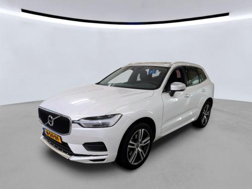 Volvo Xc60 2.0 T5 Momentum 2020 - voorkant