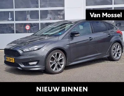 Ford Focus 1.5 ST-Line 182 2017 - voorkant
